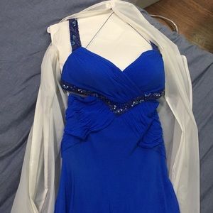 Blue chiffon cross-back evening gown